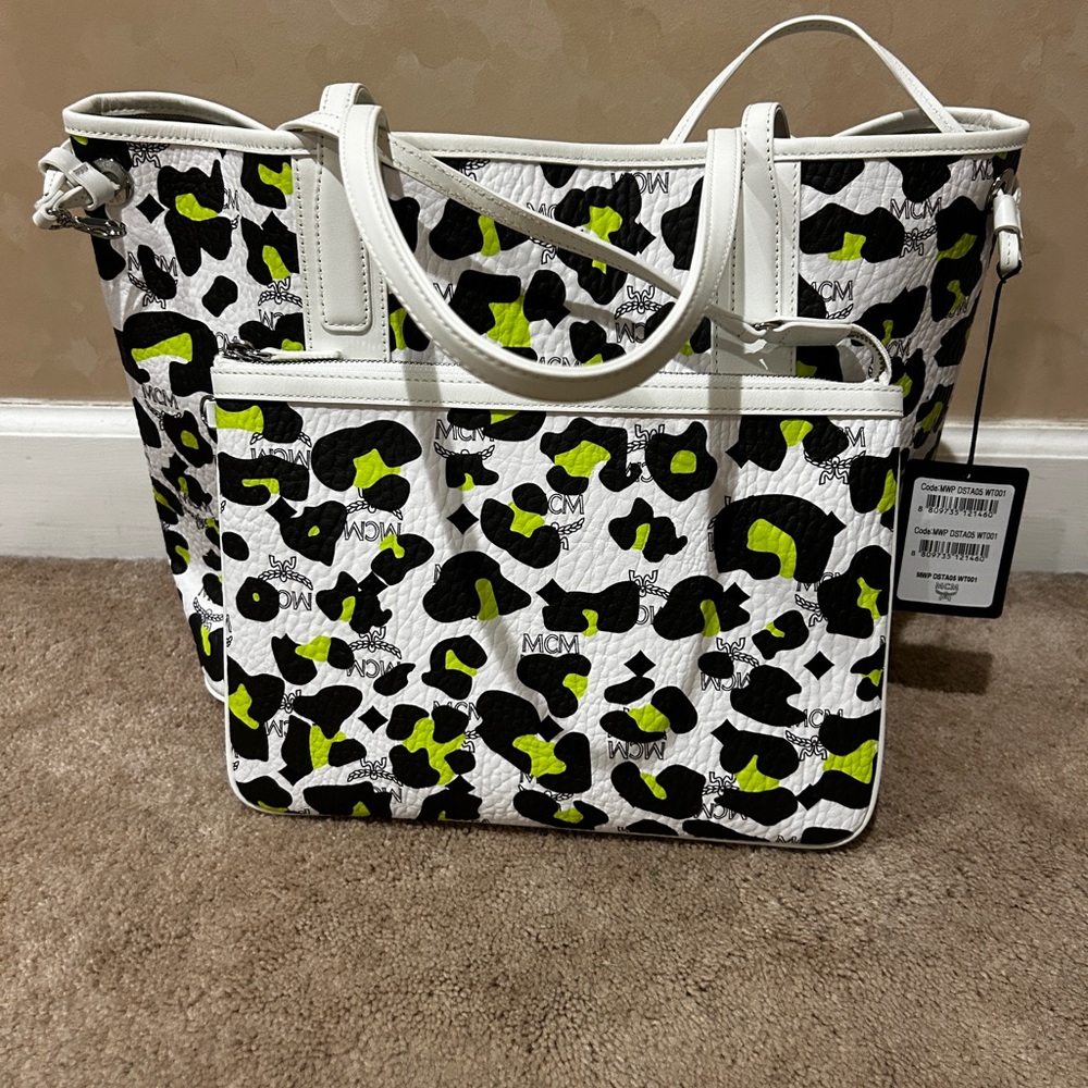 MCM leopard